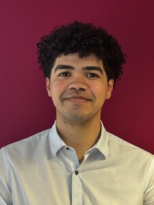 Jacques profile picture head & shoulders
